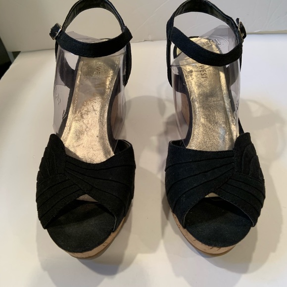 Nine West Wedges - Picture 5 of 5